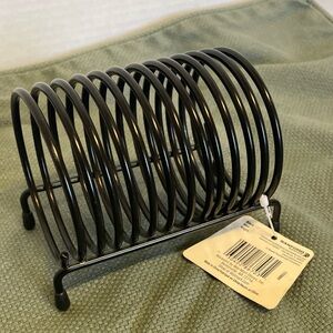 Rubbermaid Black Metal Spiral Coil Letter Mail Holder Organizer Desktop Compact